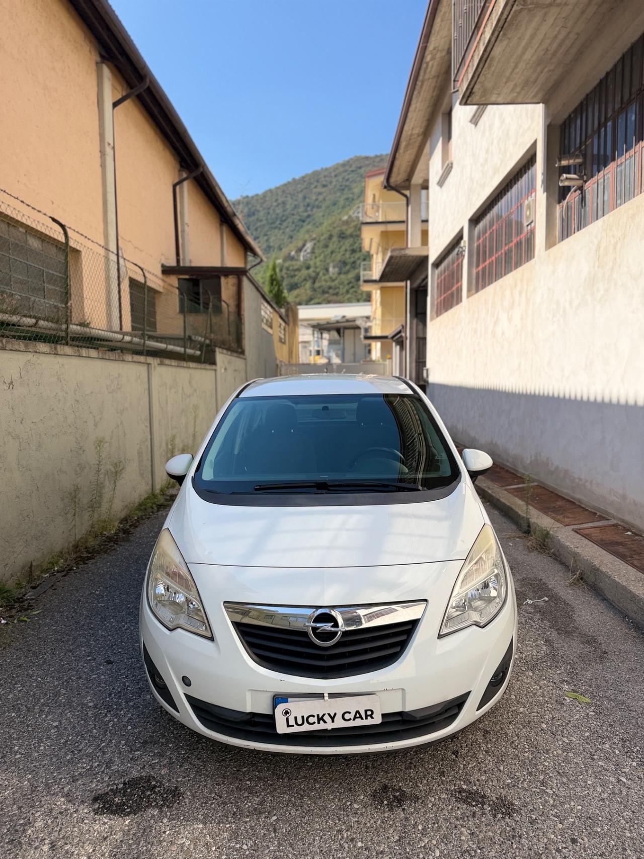 Opel Meriva 1.3 CDTI 95CV ecoFLEX Cosmo
