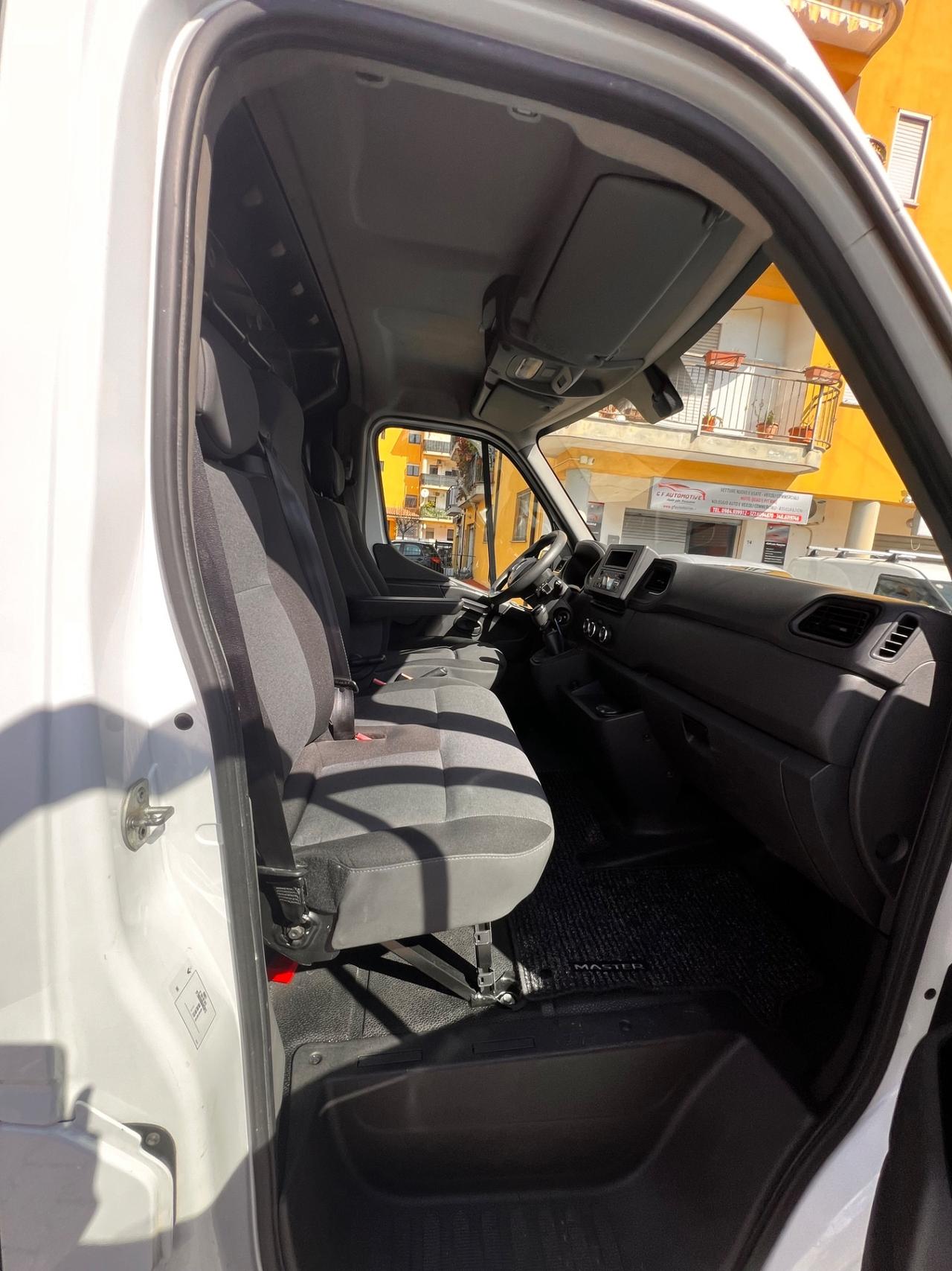 Renault Master T28 2.3 dCi 180 PC-TN Furgone Energy Ice