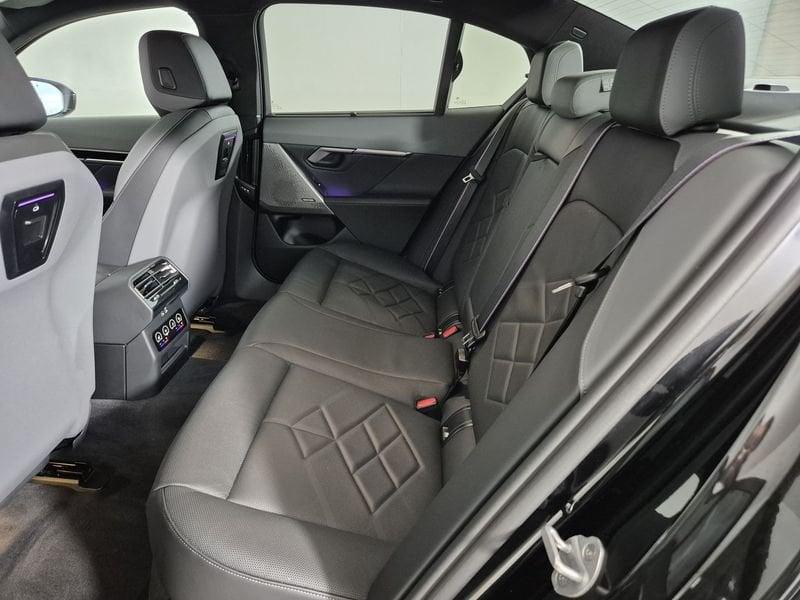 BMW Serie 5 G60 Berlina 520d 48V xdrive MSport Pro auto