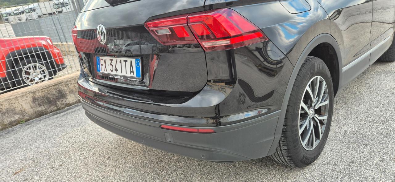 Volkswagen Tiguan 1.6 TDI SCR Business NAVI PLUS