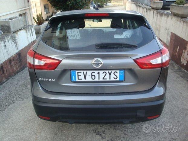 Nissan Qashqai 1.2 PREMIUM TAGLIANDI NISSAN