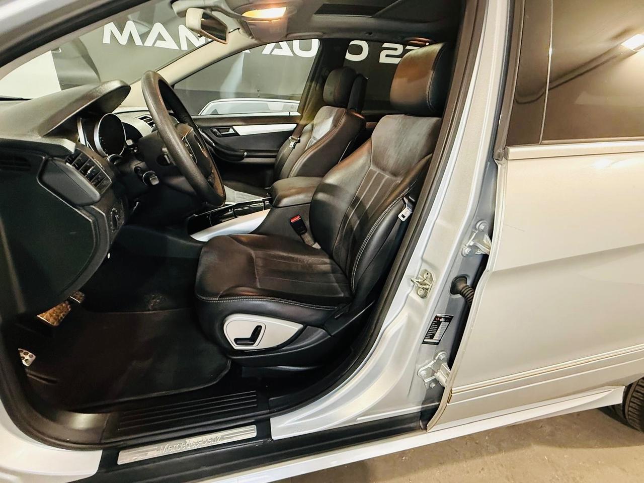 Mercedes-benz R320 d 4Matic Premium Plus*7 POSTI*