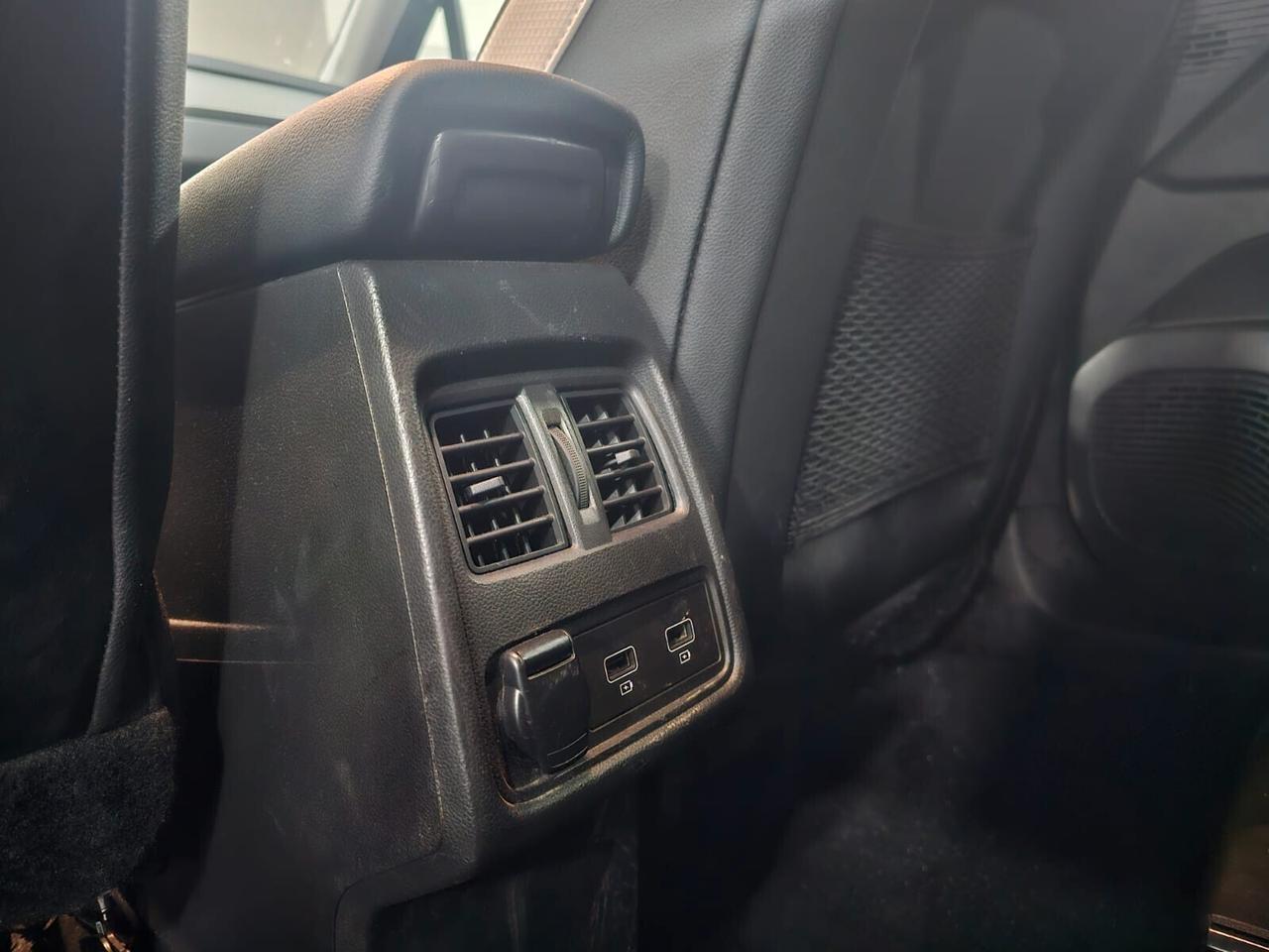 NUOVA RENAULT CAPTUR INTENS ENERGY BICOLOR EDITION 1.0 TCE 101CV B/GPL