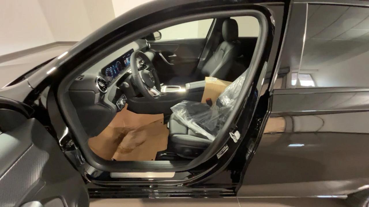 Mercedes-benz A 180 A 180 d Automatic Sport