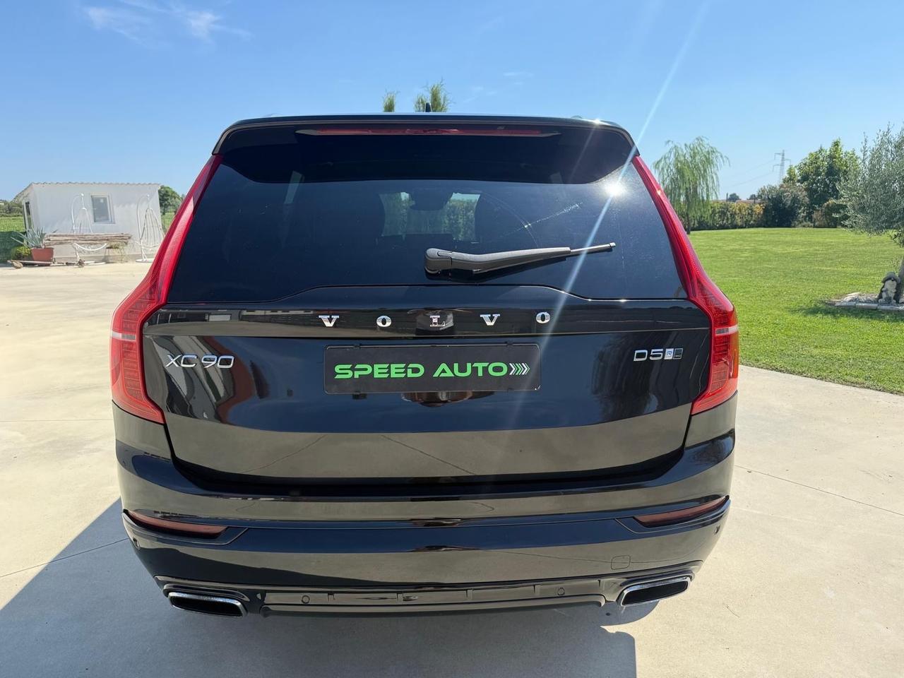 Volvo XC90 D5 AWD R-DESIGN 7 posti
