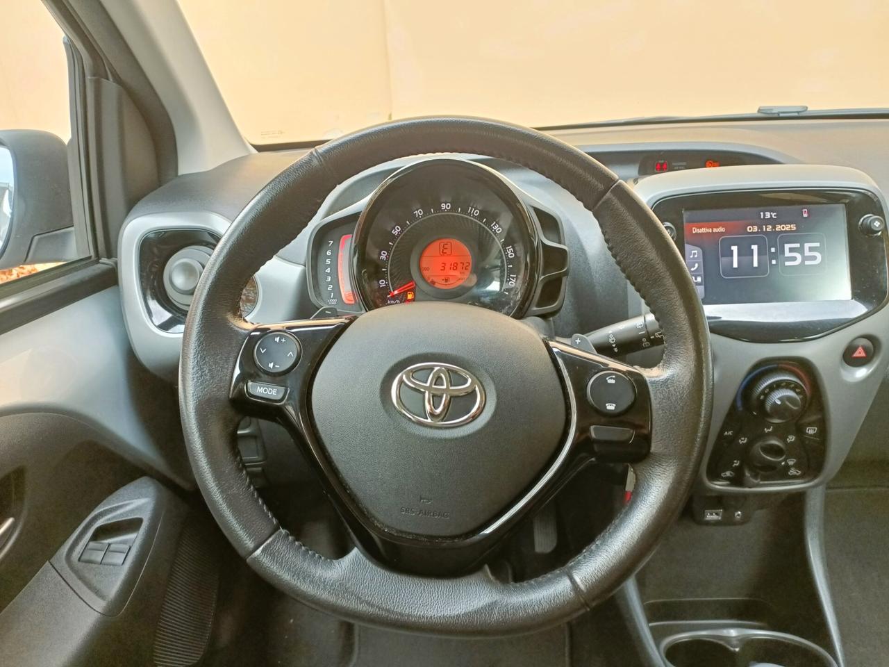 Toyota Aygo Connect 1.0 VVT-i 72 CV 5 porte x-play MMT