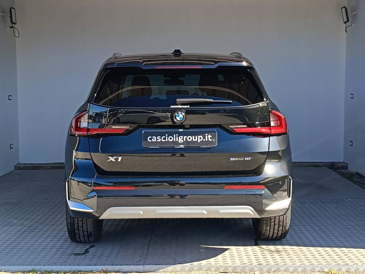 BMW X1 U11 - X1 sdrive18i X-Line auto