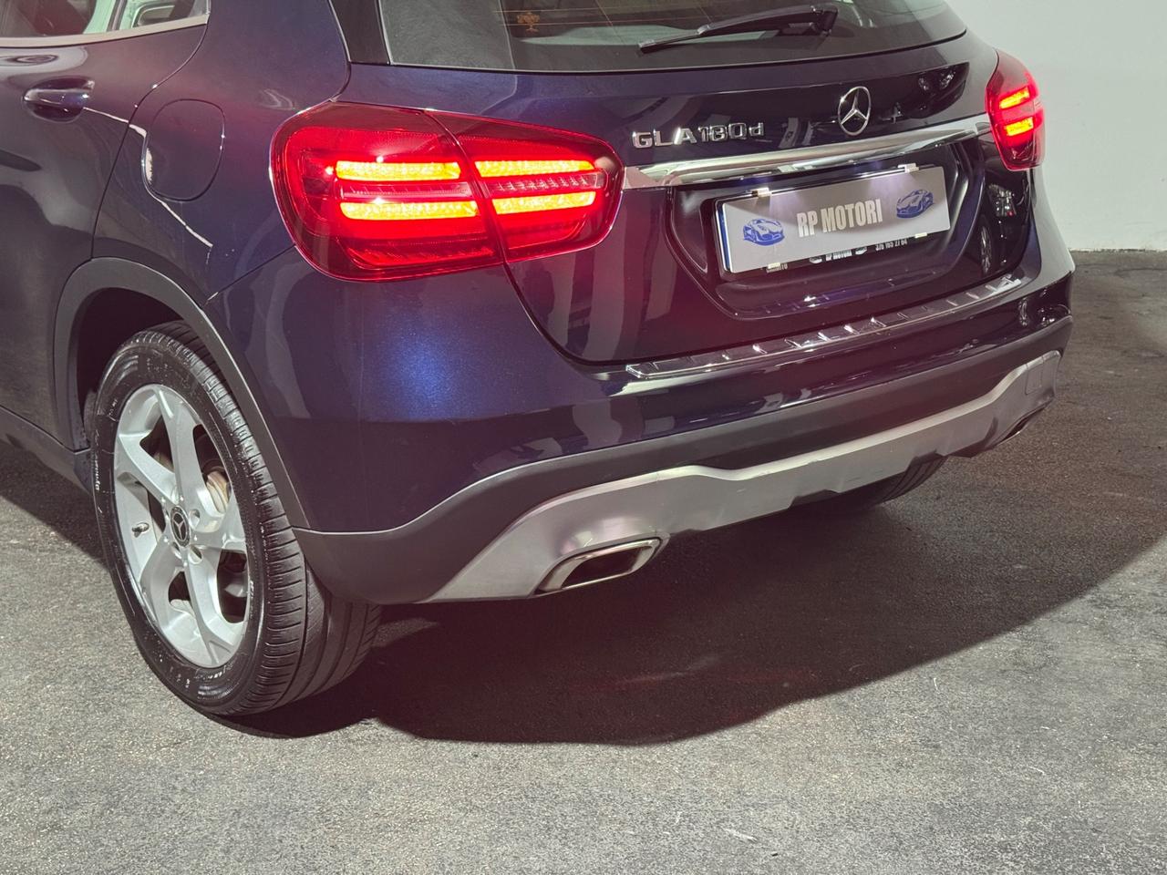Mercedes-benz GLA 180 d Automatic Premium
