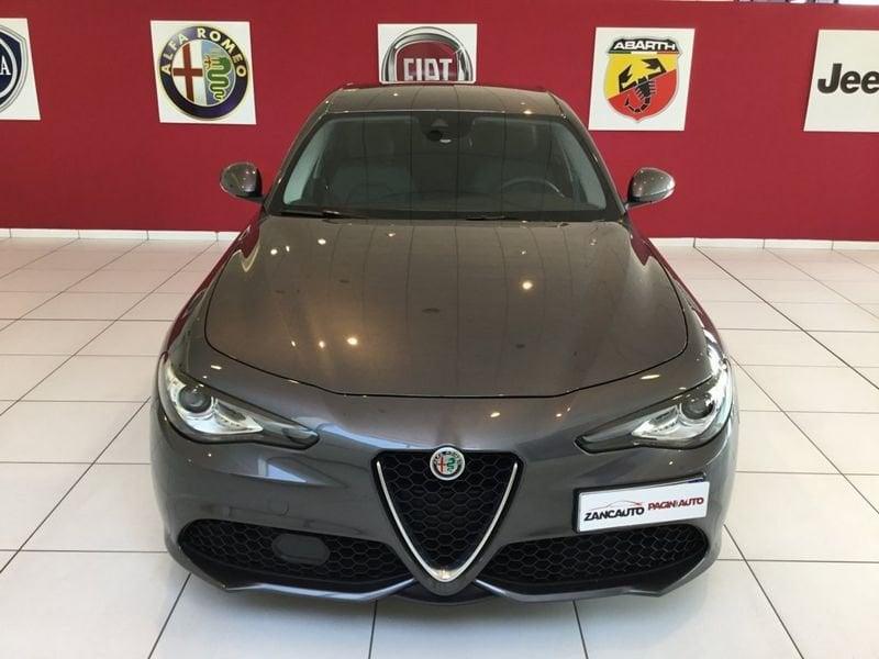 Alfa Romeo Giulia 2.2 Turbo AT8 210CV AWD Q4 Veloce my19