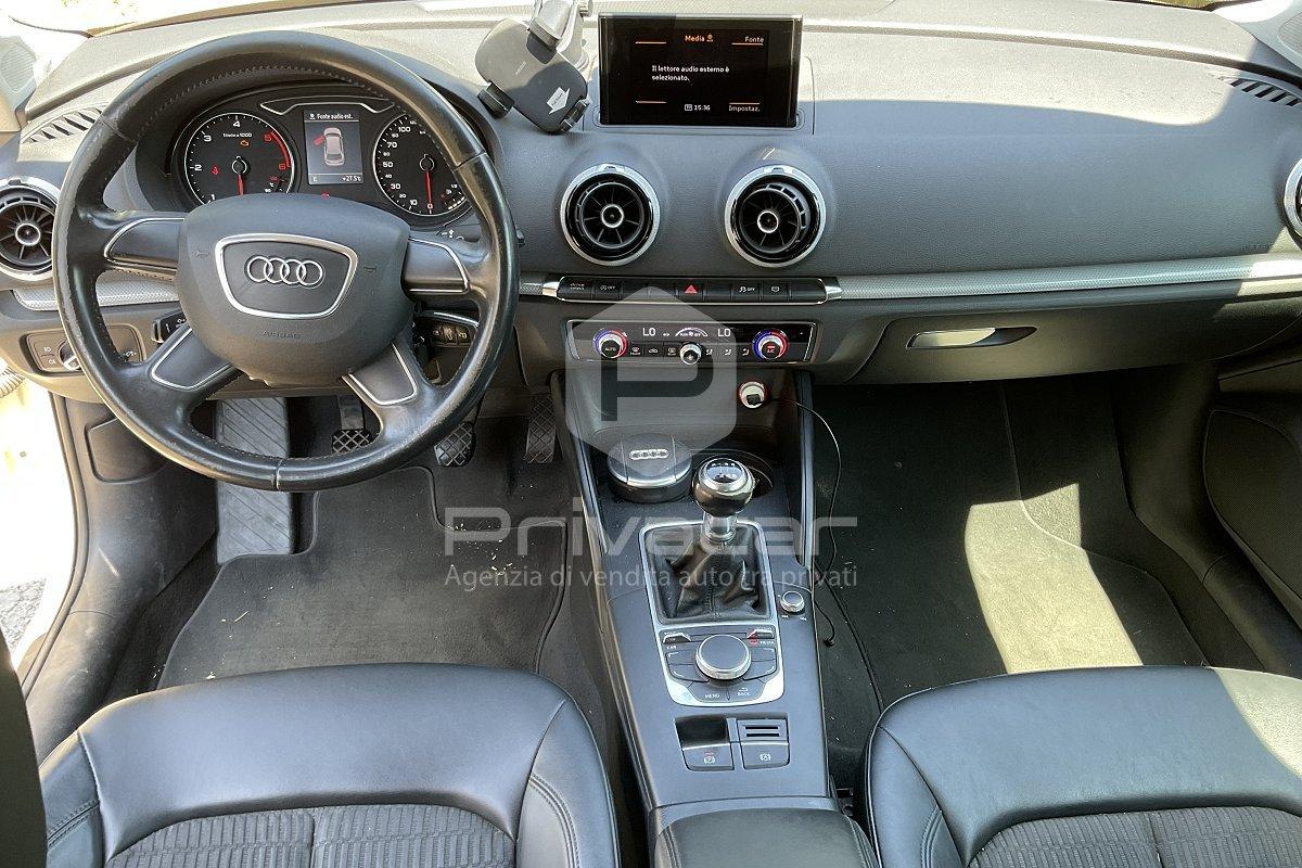 AUDI A3 1.6 TDI Ambiente