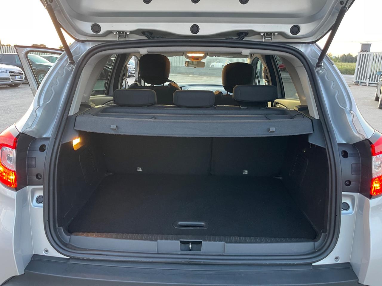 RENAULT CAPTUR 1.5 DCI 90 EDC RLINK FULL BICOLOR