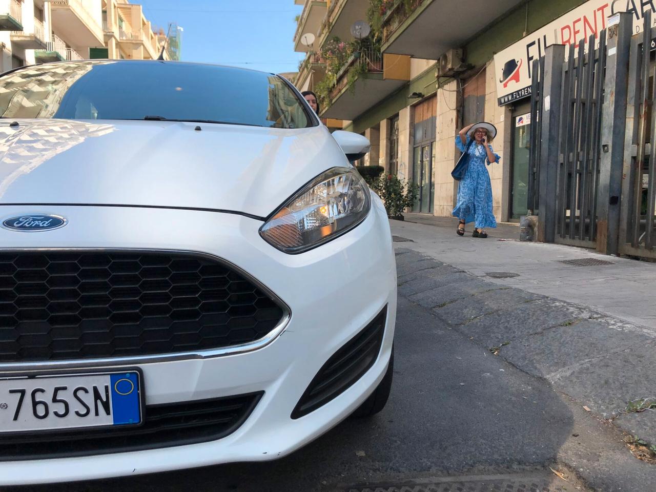 Ford Fiesta 1.5 TDCi 75CV 5 porte Business
