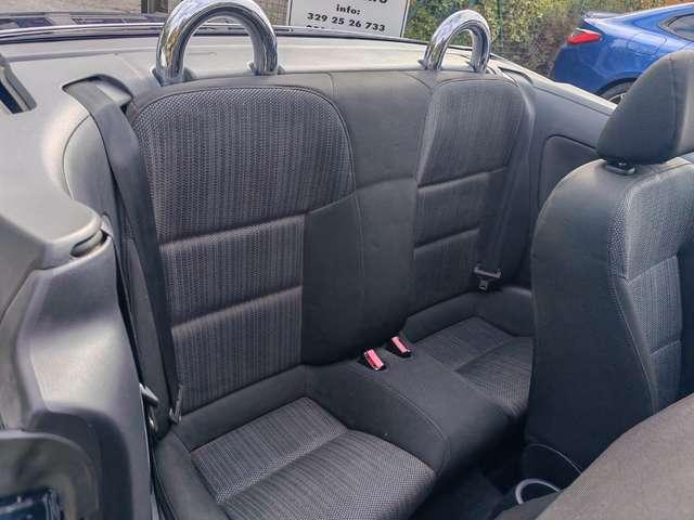 Peugeot 207 207 CC CC 1.6 16v Active