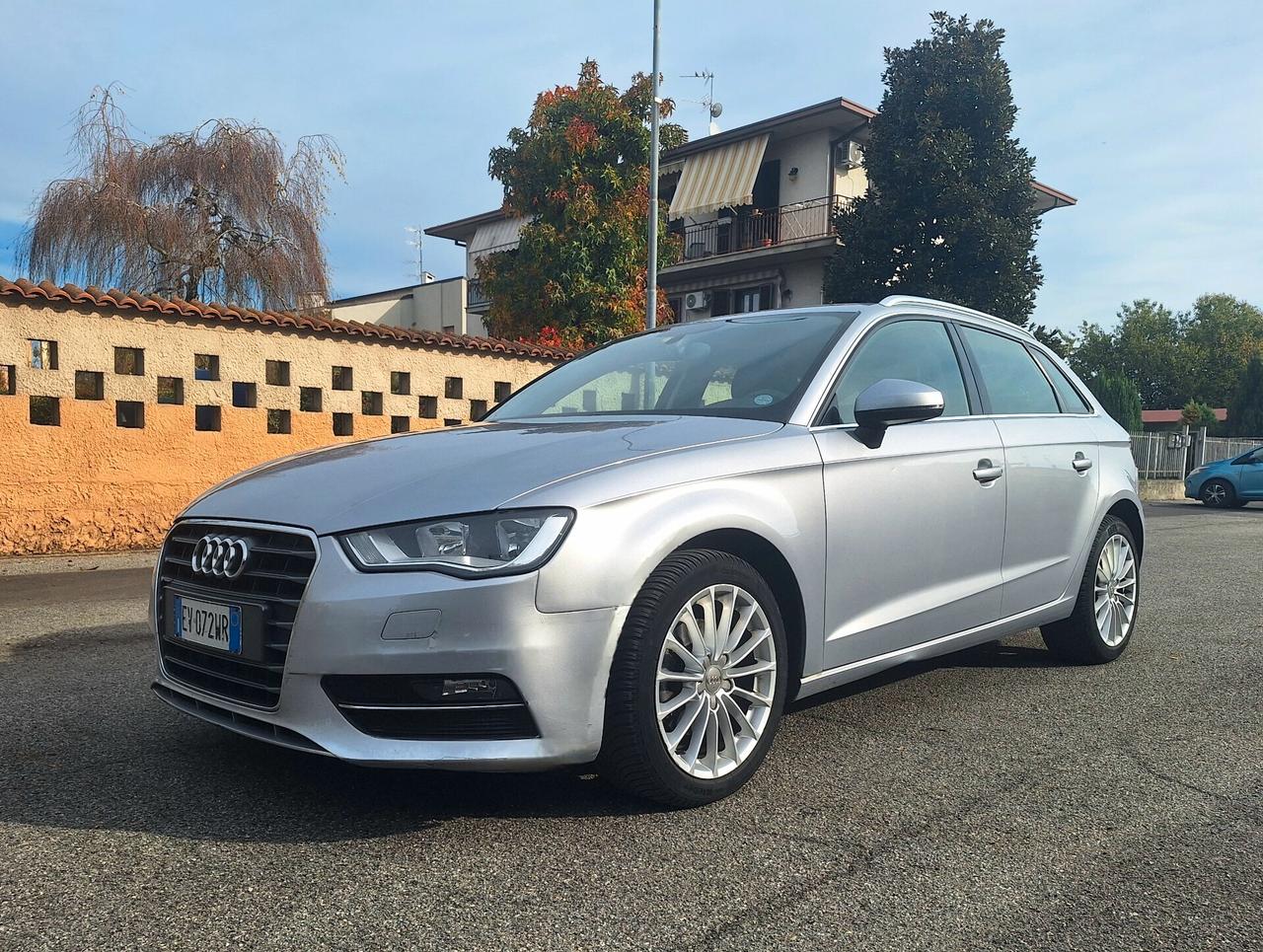 Audi A3 SPB 1.6 TDI ultra Attraction