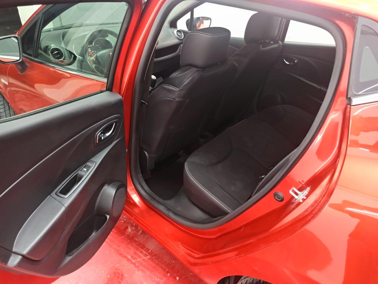 Renault Clio 1.5 dCi 8V 75CV 5 porte Costume National