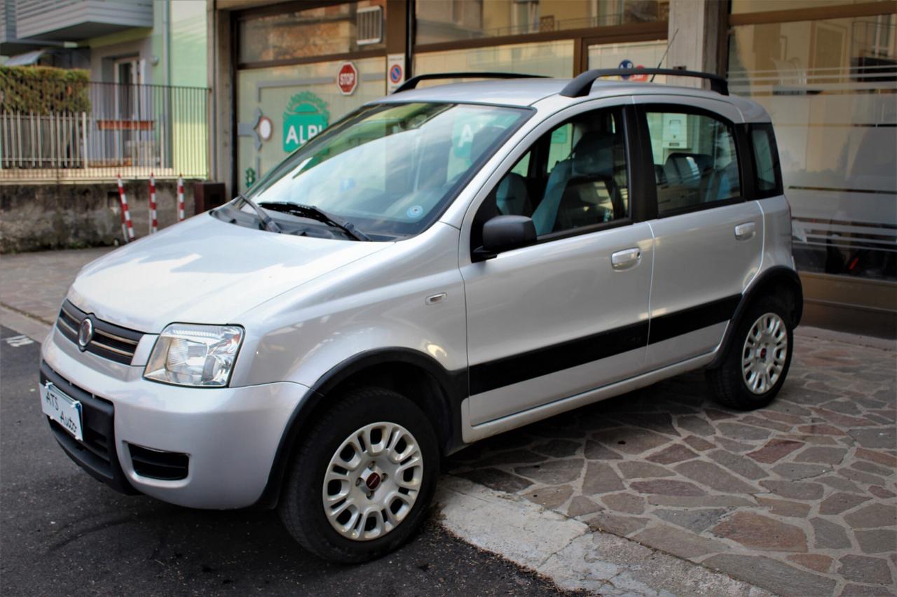 Fiat Panda 1.2 4x4 Climbing Neopatentati
