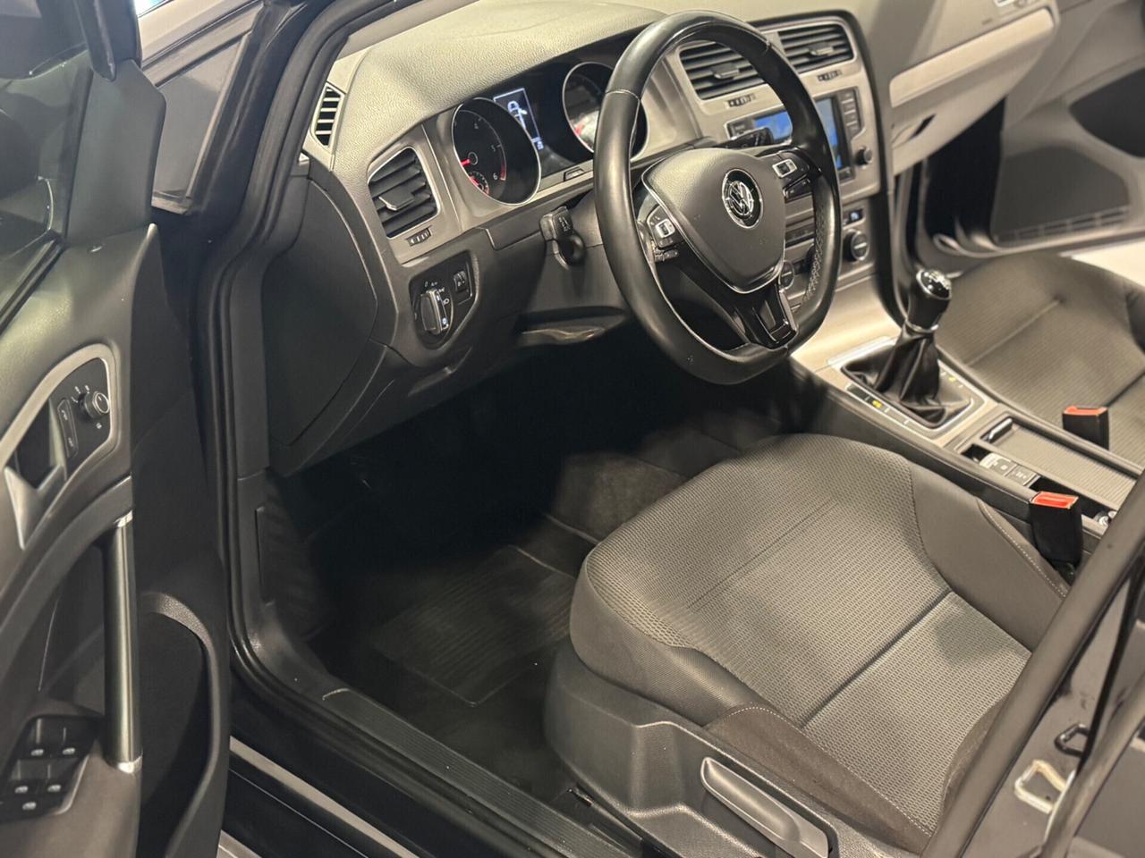 Volkswagen Golf 1.6 TDI 110 CV 5p. Anno 2017 !