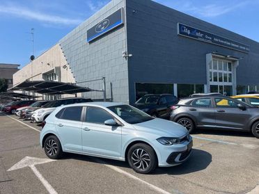VOLKSWAGEN Polo 1.0 YOUNG Km 0