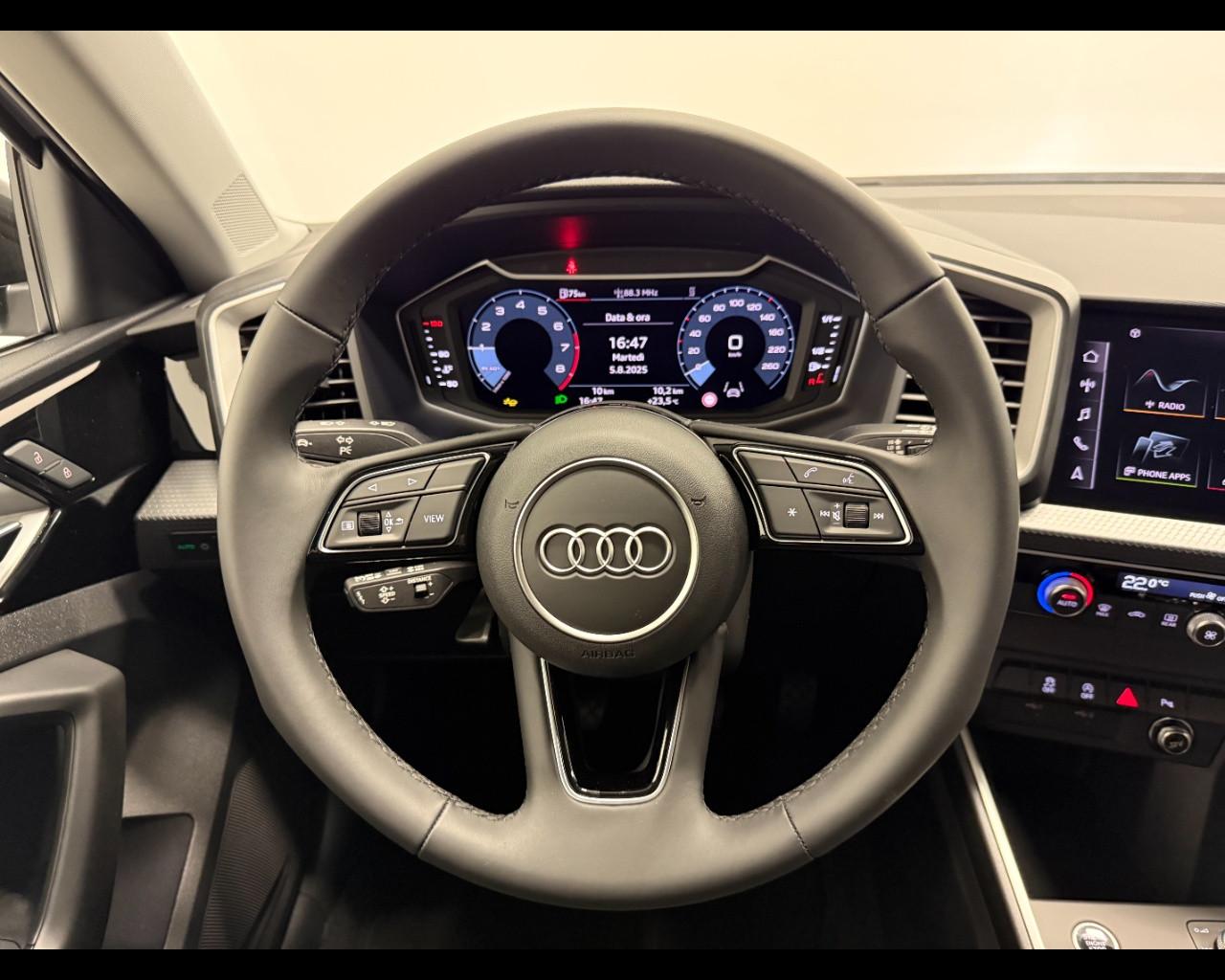 AUDI A1 ALLSTREET 30 TFSI IDENTITY CONTRAST