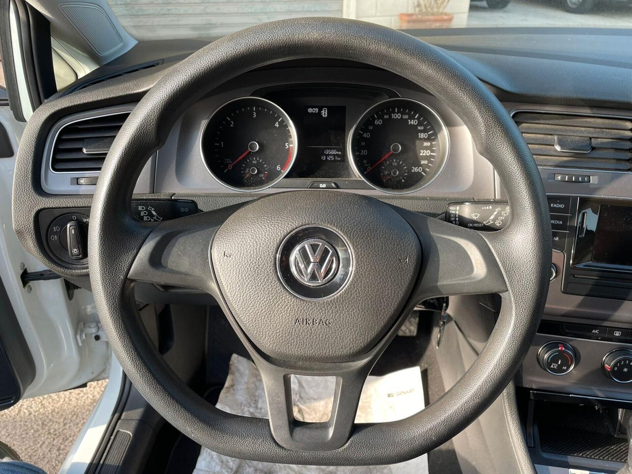 Volkswagen Golf 1.6 TDI Blue Technology