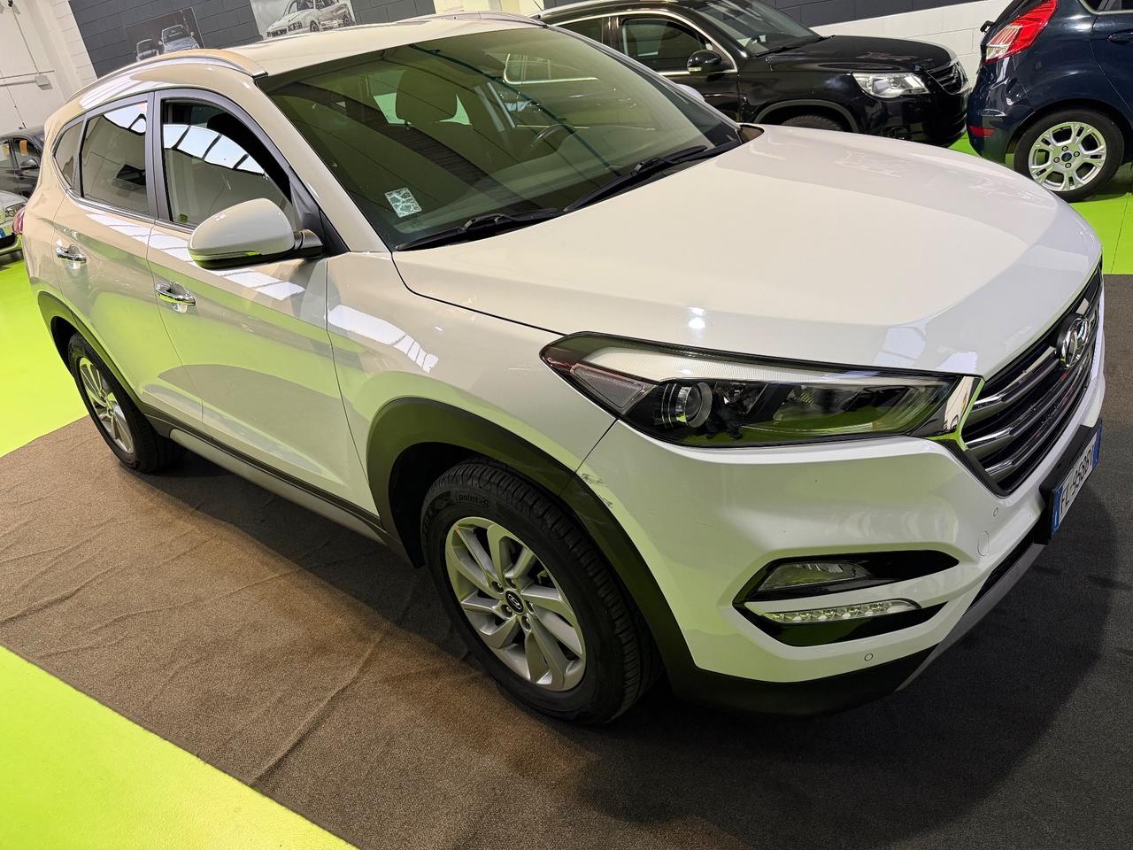 Hyundai Tucson 1.7 CRDi Comfort NAVI-TELECAMERA