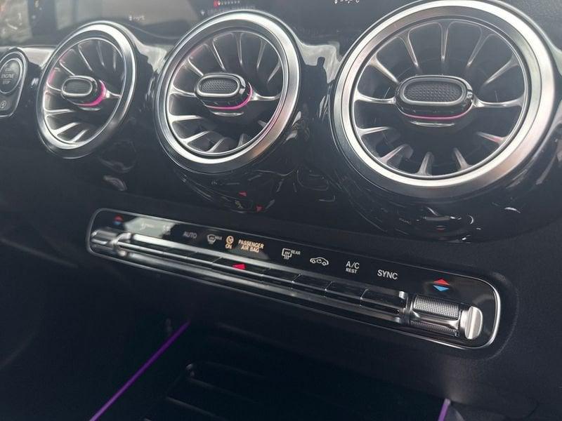 Mercedes-Benz GLA 200 d Premium auto