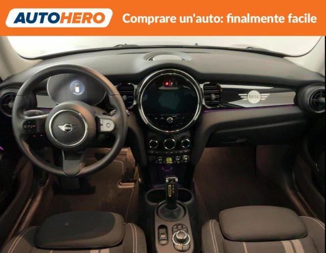 MINI Cooper SE Essential