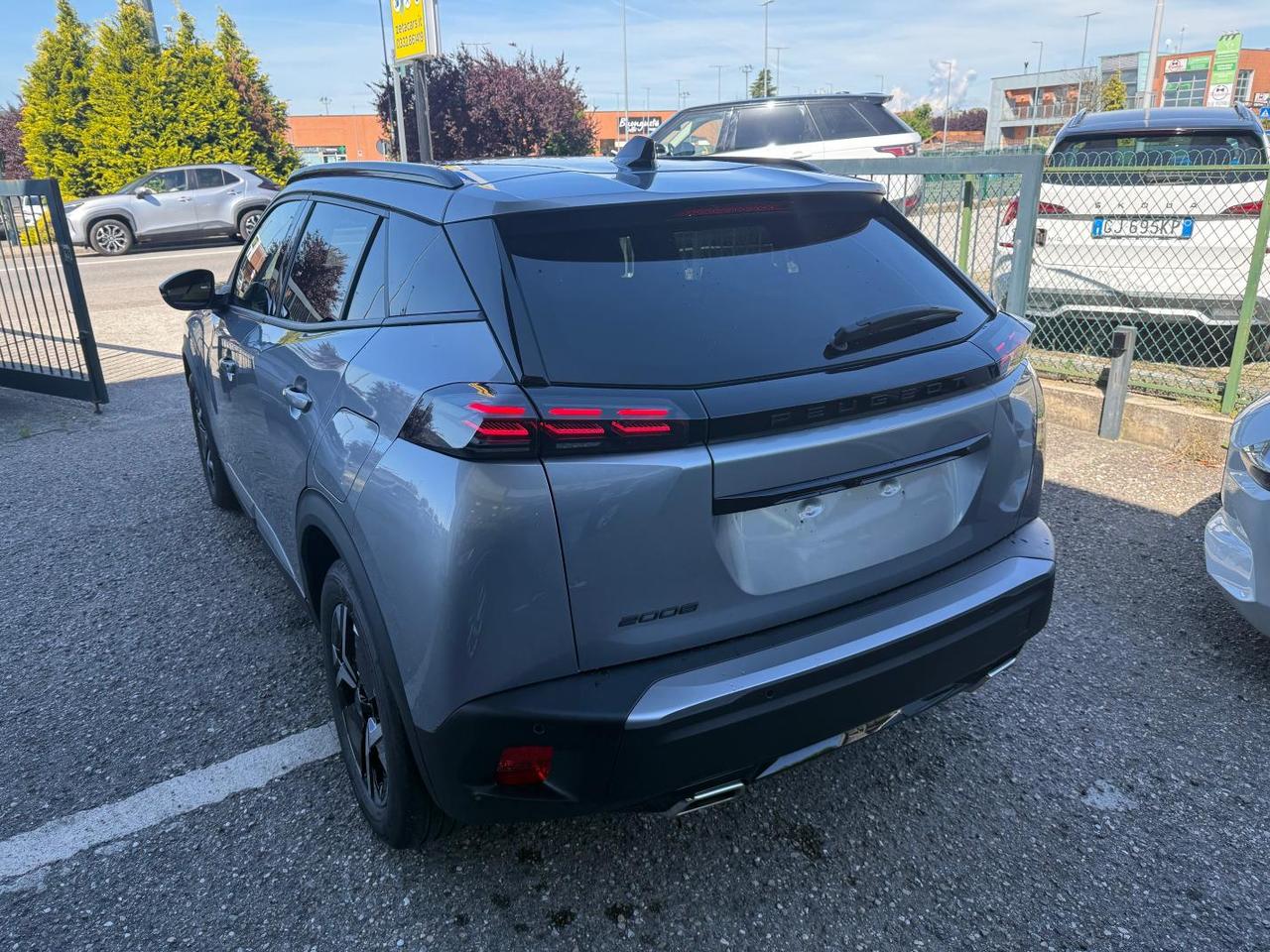 Peugeot 2008 1.2 puretech Allure s&s 130cv eat8