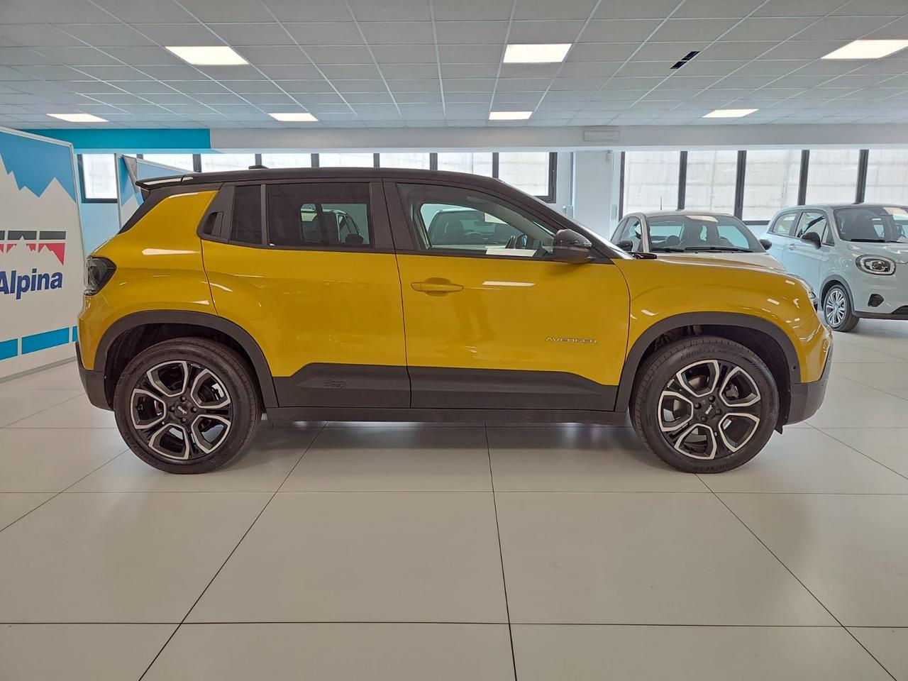 JEEP Avenger Summit 100% Elettrica