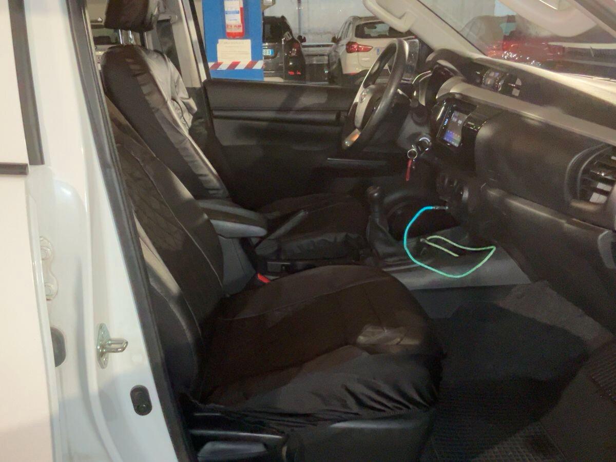 Toyota Hilux 2.4 D-4D Double Cab Comfort 4x4