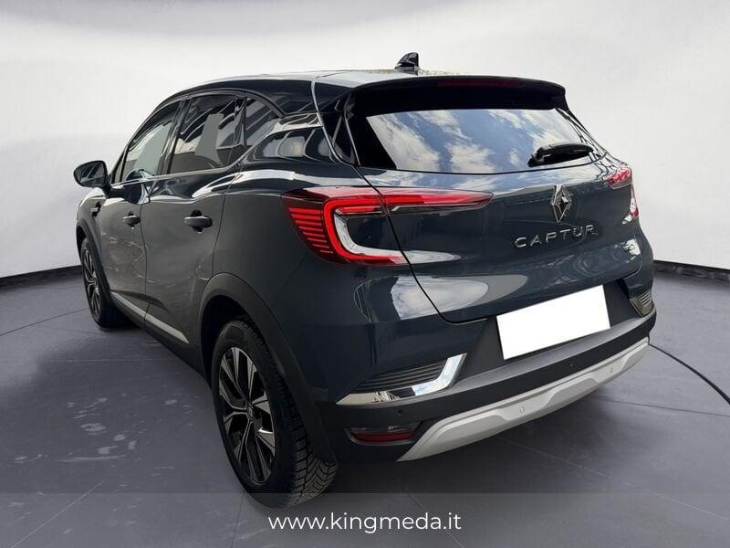 Renault Captur E-Tech hybrid 1.6 E-TECH HEV 145 TECHNO AUTO