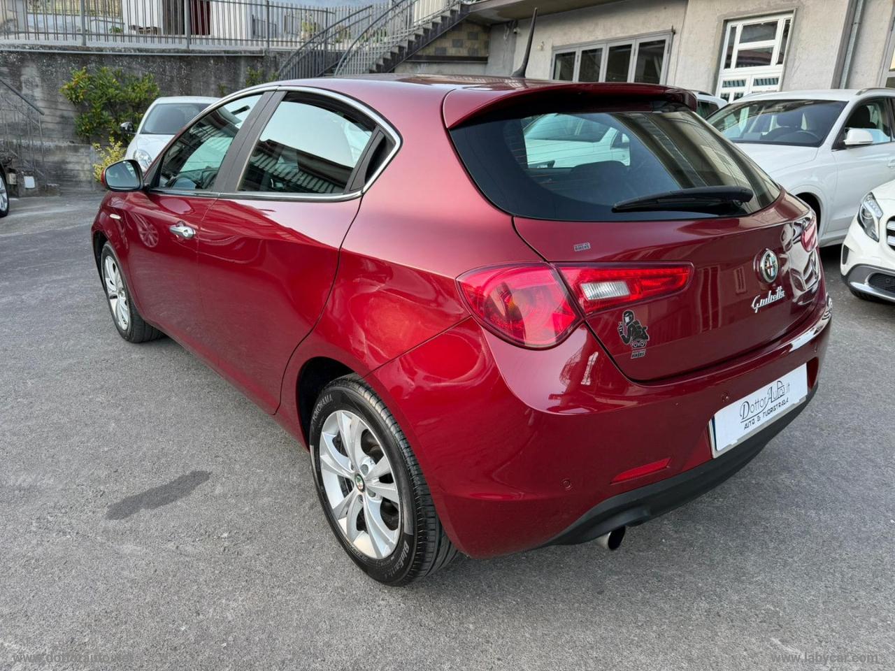 ALFA ROMEO Giulietta 1.6 JTDm-2 105 CV Distinctive