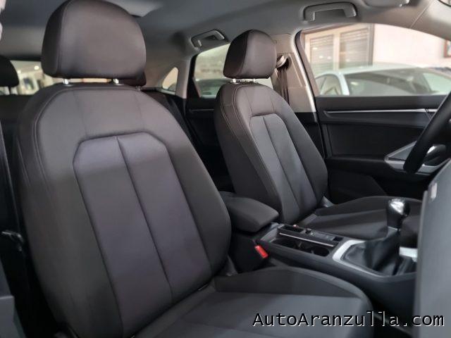 AUDI Q3 35 2.0 TDI 150CV Business Navi - Fari Full Led