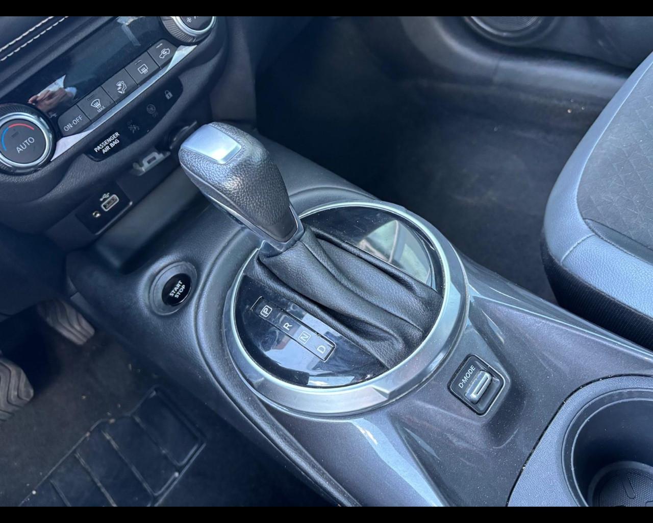NISSAN Juke II 2020 - Juke 1.6 hev N-Connecta