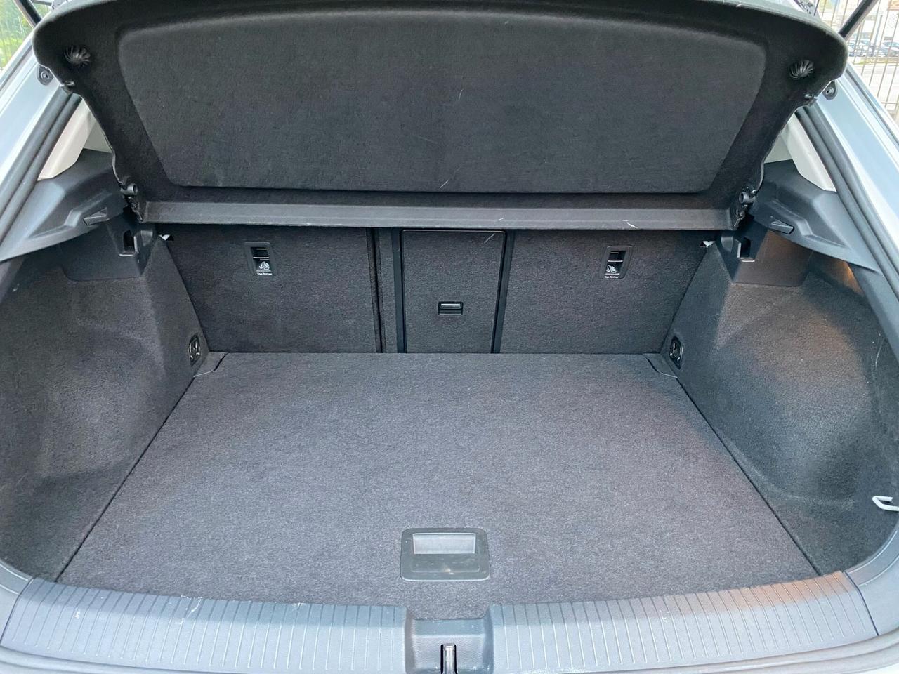 Volkswagen T-Roc 1.0 TSI Business BlueMotion Techn