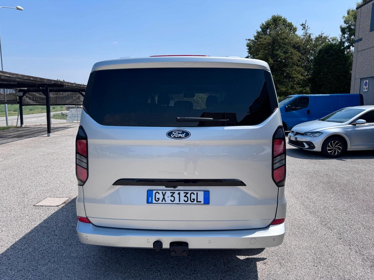 Ford Tourneo Custom 2.0 EcoBlue 170 CV Titanium PELLE IVA ESPOSTA