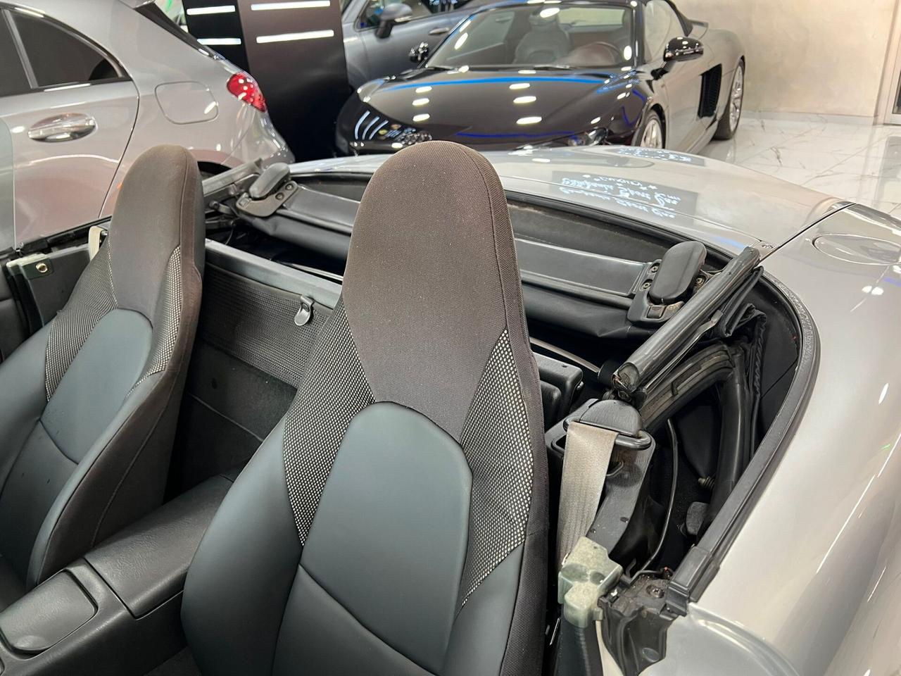 Mazda MX-5 1.6 Roadster - VERO CONSERVATO