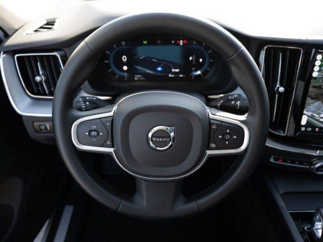 VOLVO XC60 B4 (d) Geartronic Momentum Pro