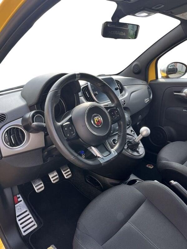 Abarth 595 1.4 Turbo T-Jet 165 CV Pista