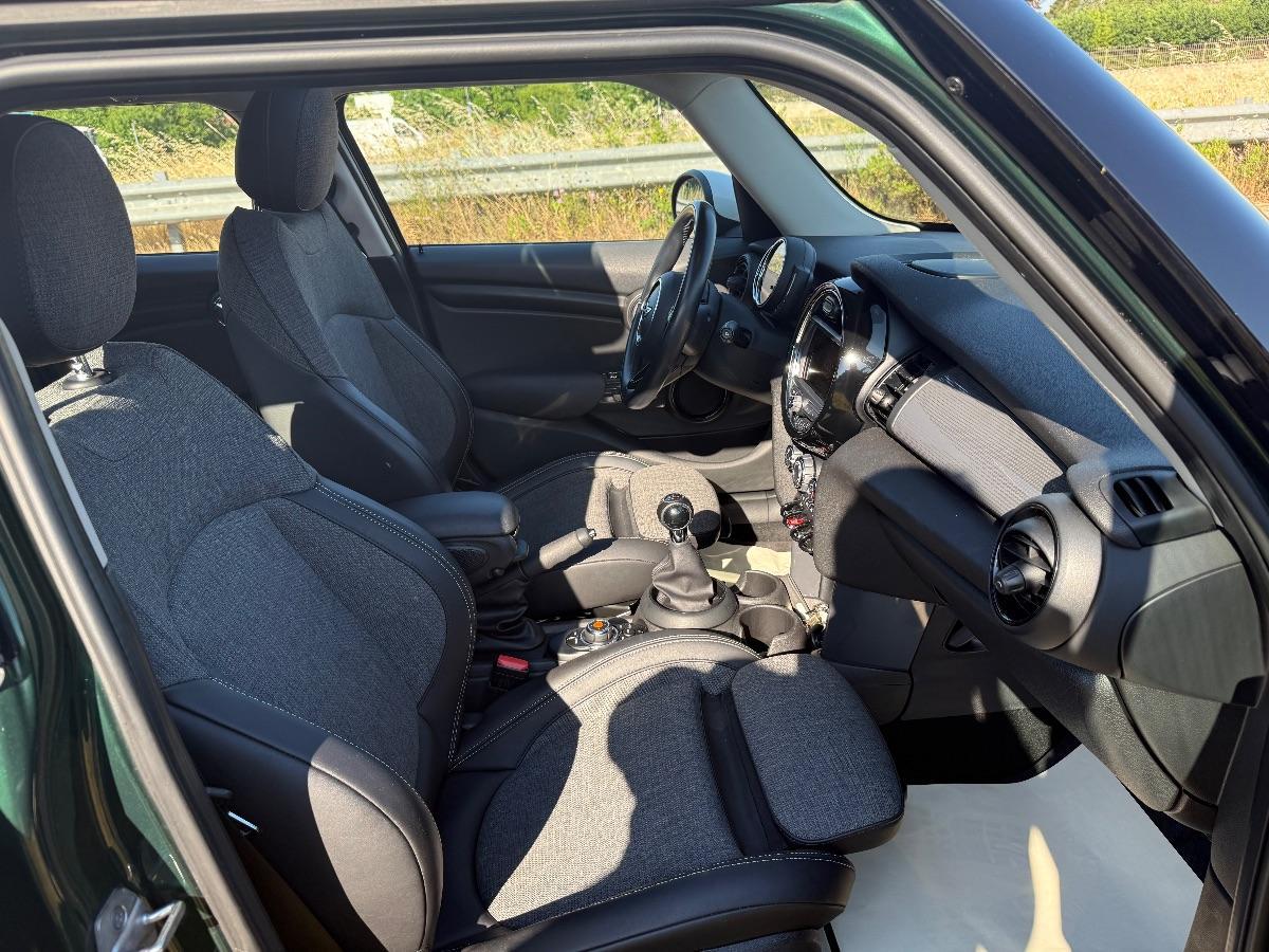 MINI 1.5 COOPER D BOSTON SEVEN 5 Porte; Tetto Apribile Elettricamente;