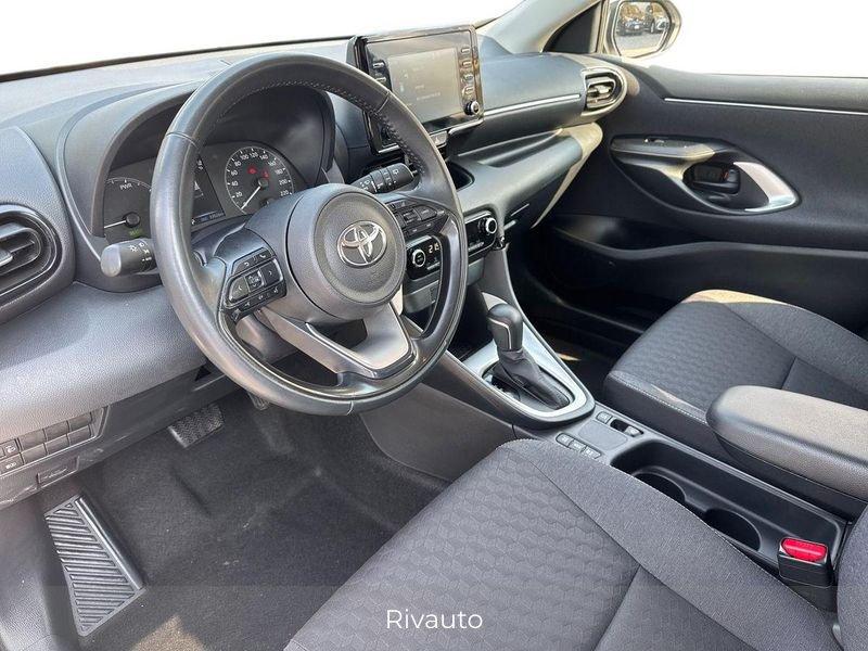 Toyota Yaris Hybrid Active MY22