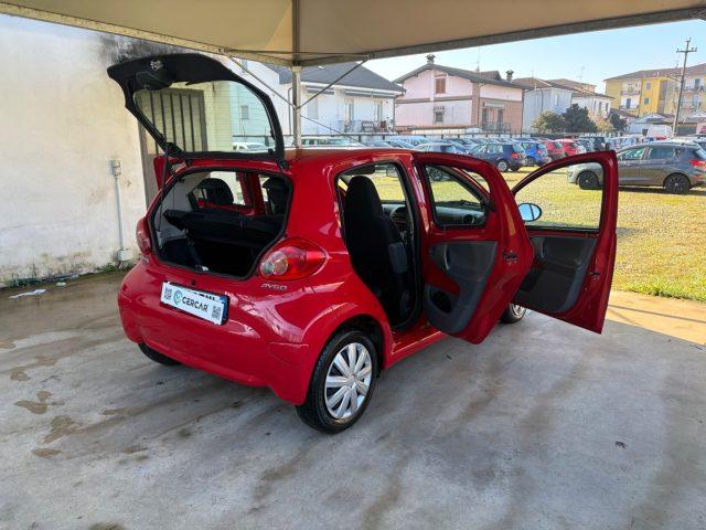 TOYOTA Aygo 1.0 12V VVT-i 5 porte OK NEOPATENTATI 5 PORTE