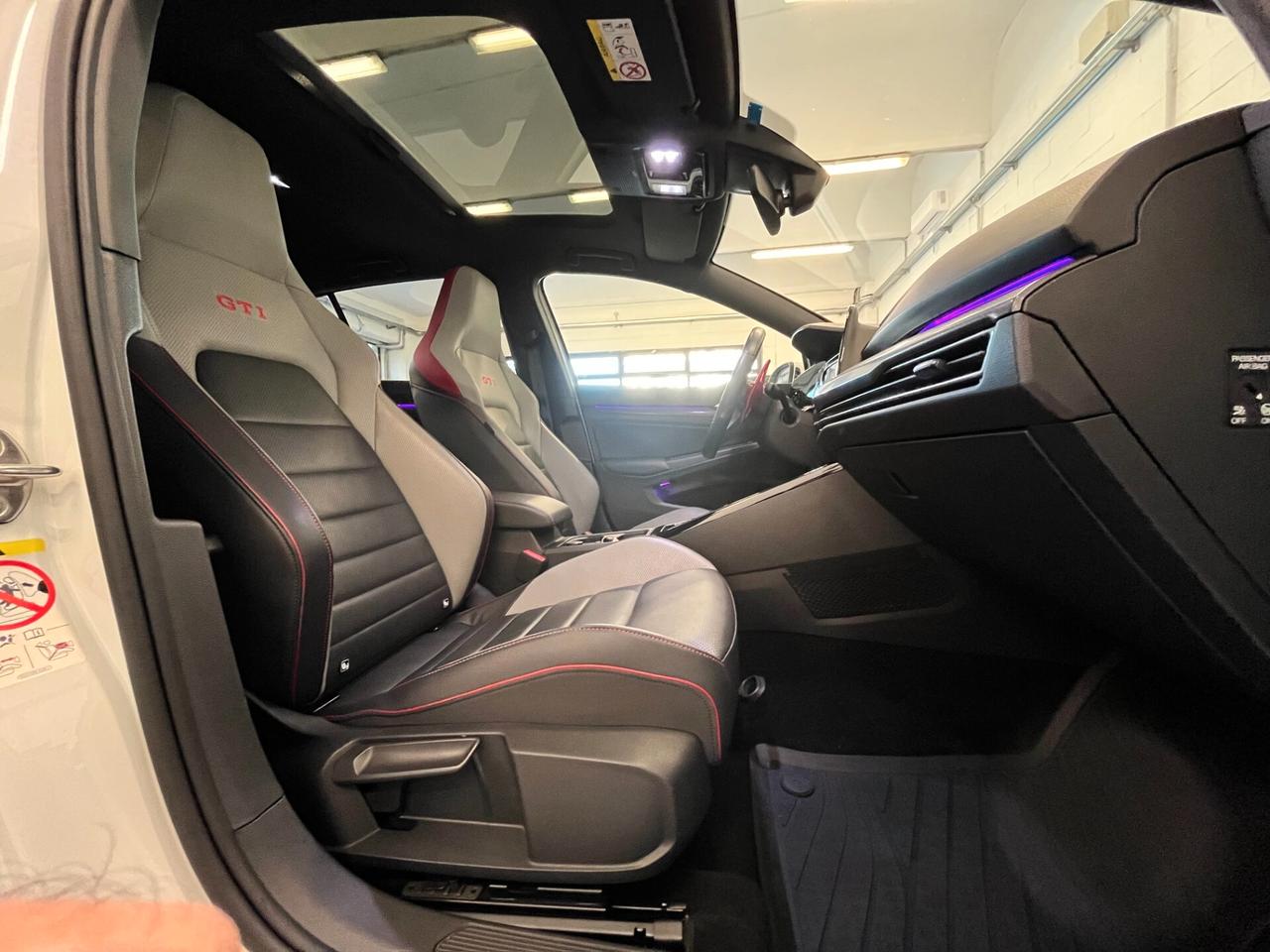 Volkswagen Golf 2.0 GTI TSI 245CV DSG