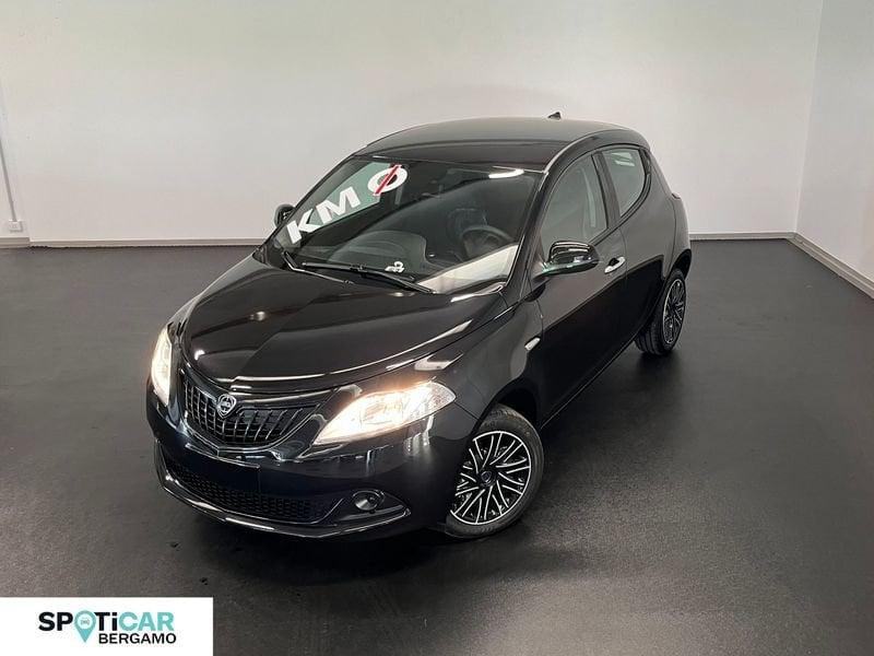 Lancia Ypsilon 1.0 FireFly 5 porte S&S Hybrid Oro - Km0