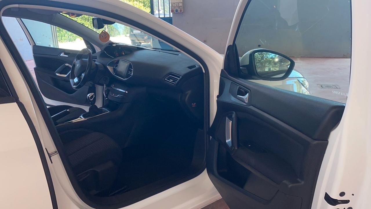 Peugeot 308 BlueHDi 100 S&S SW Active