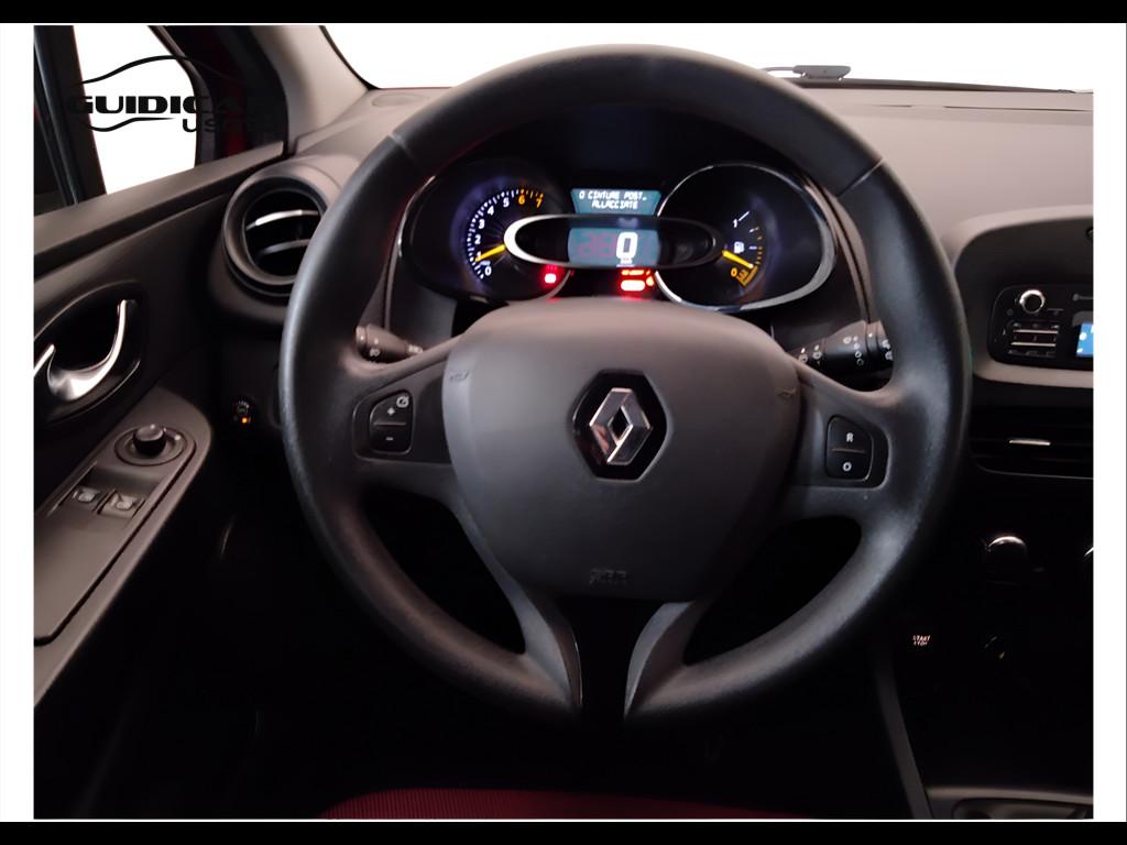 RENAULT Clio IV 2012 - Clio 5p 1.2 Live Gpl 75cv