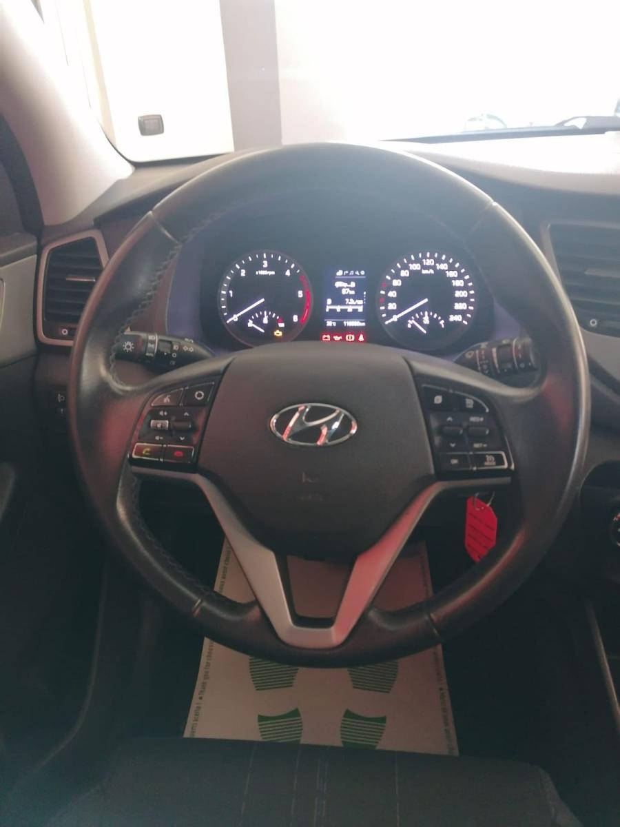 HYUNDAI - Tucson - 1.7 CRDi XPLUS