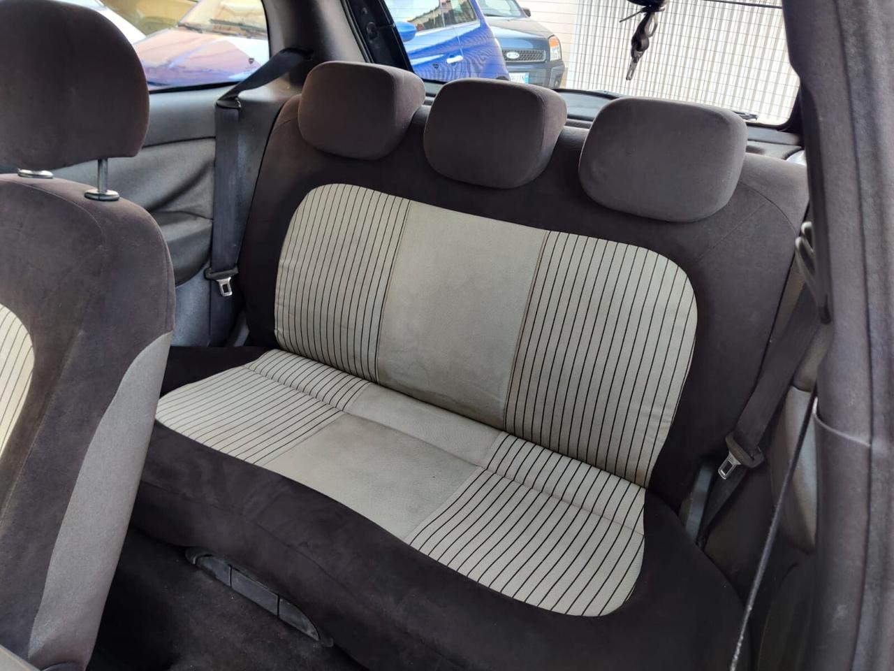 Lancia Ypsilon 1.2 benz/GPL