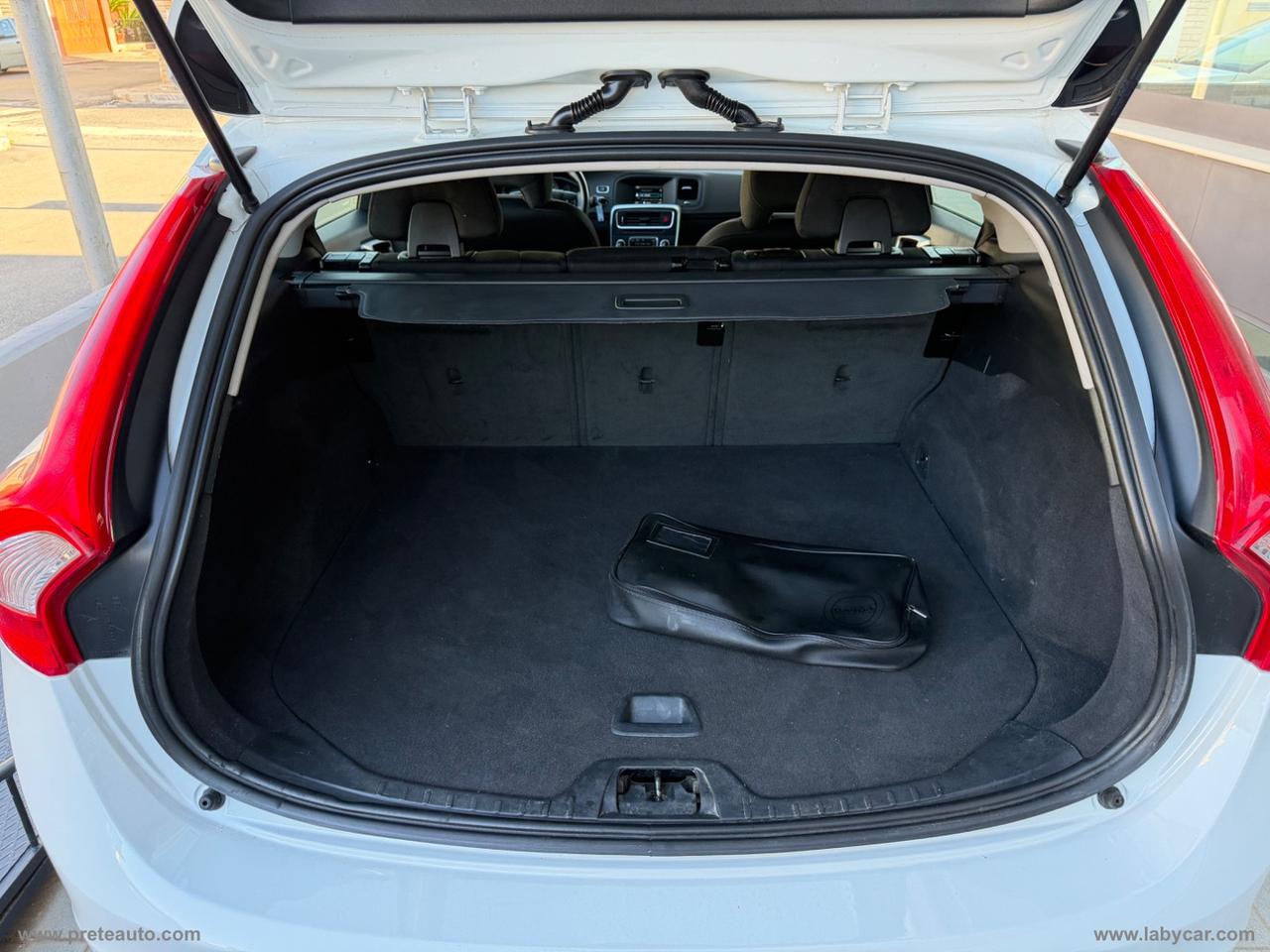 VOLVO V60 D2 Geartronic Business