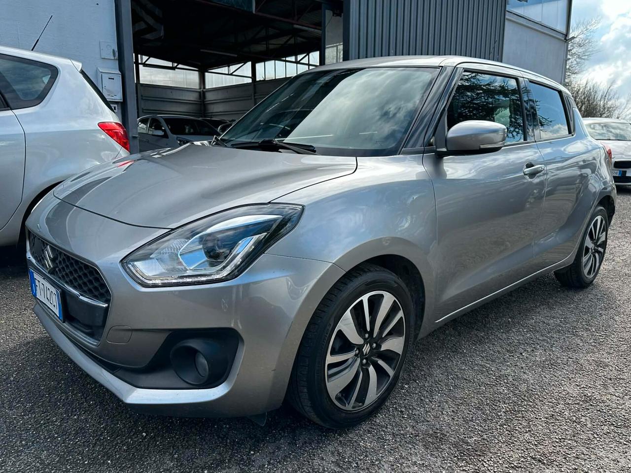 Suzuki Swift 1.2 Hybrid Top